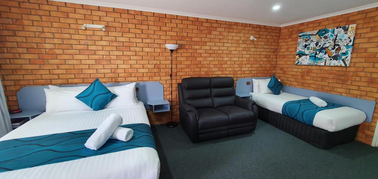 Centrepoint Motel Deniliquin Kültér fotó