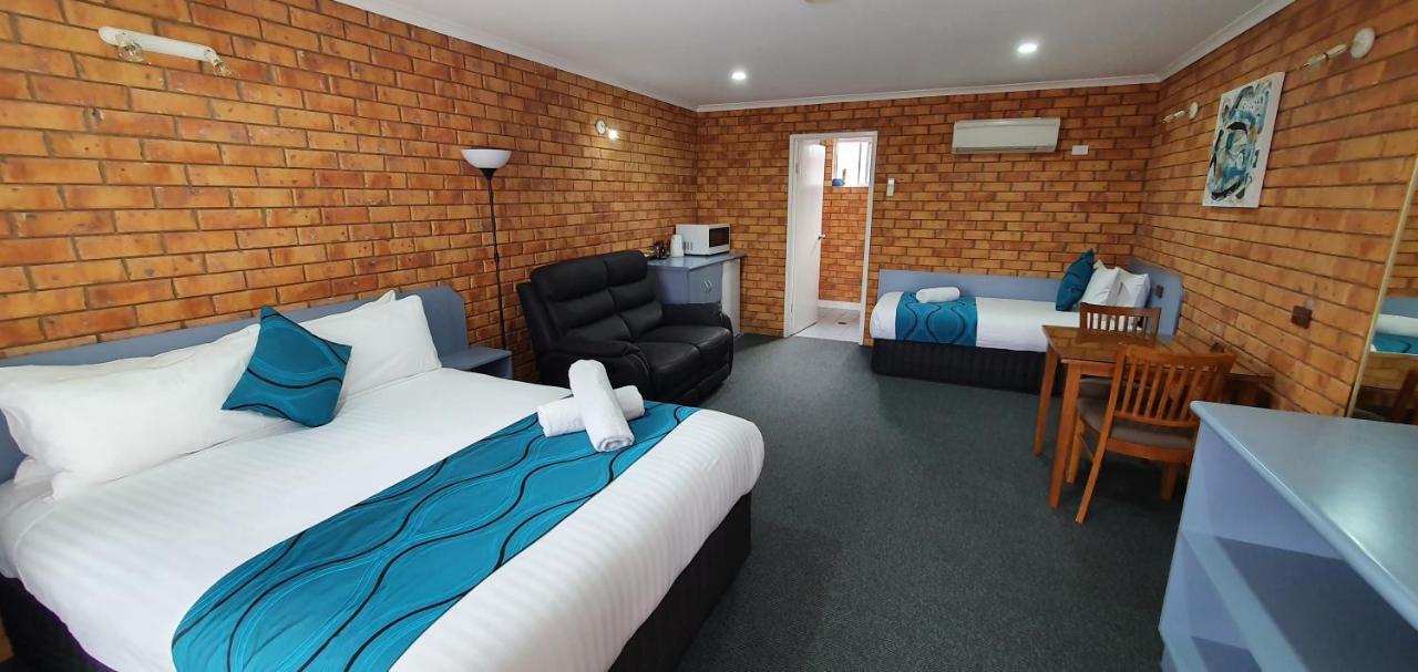 Centrepoint Motel Deniliquin Kültér fotó