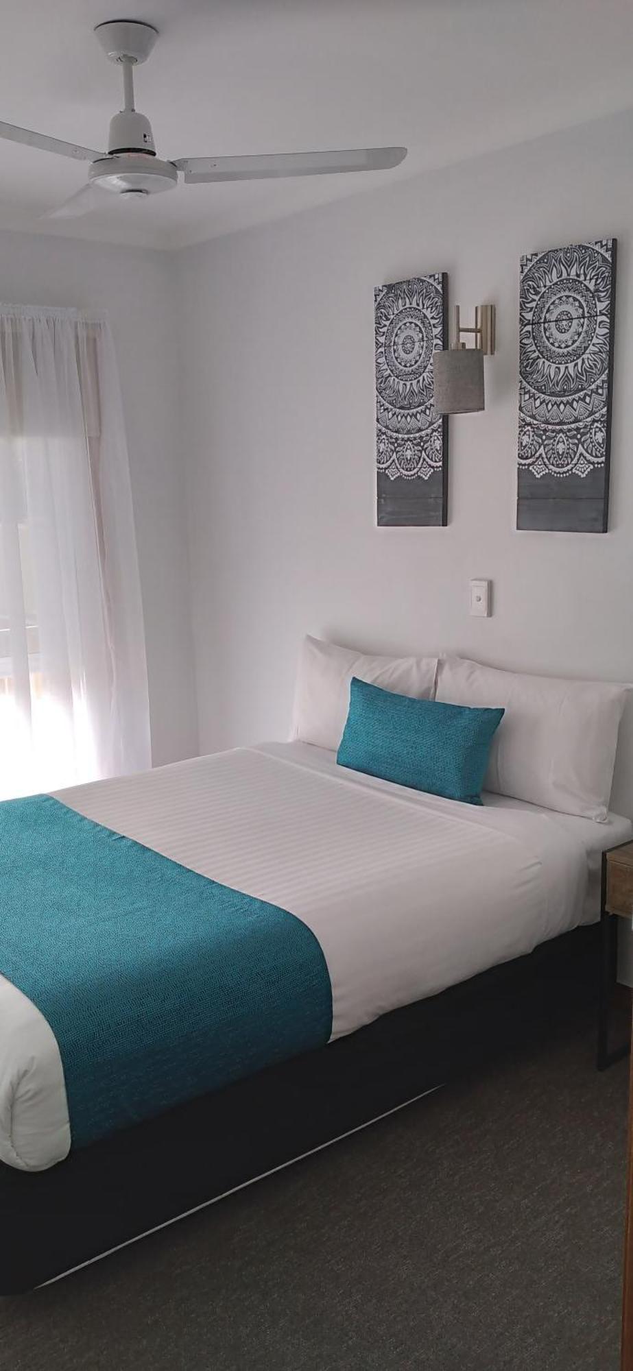 Centrepoint Motel Deniliquin Kültér fotó